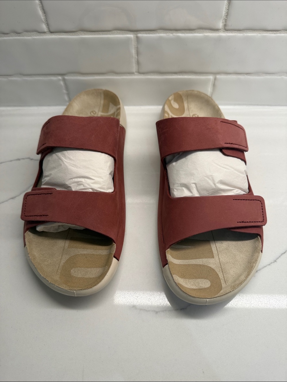 ECCO Cozmo Sandals - Picture 2 of 8
